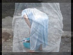 Filmypornograficzne szpiegostwo indian ciocia - zad pochylić się pupą podglądaczem