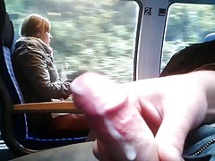 Pociąg filmypornograficzne masturbacja dla cute girl 2